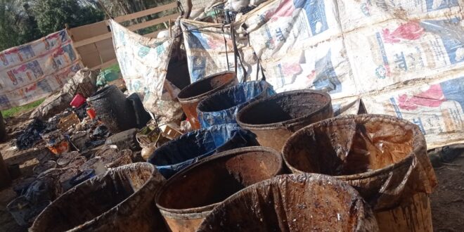 ضبط مكان لتجميع الزيوت بالفيوم-وكالة لحظة الإخبارية